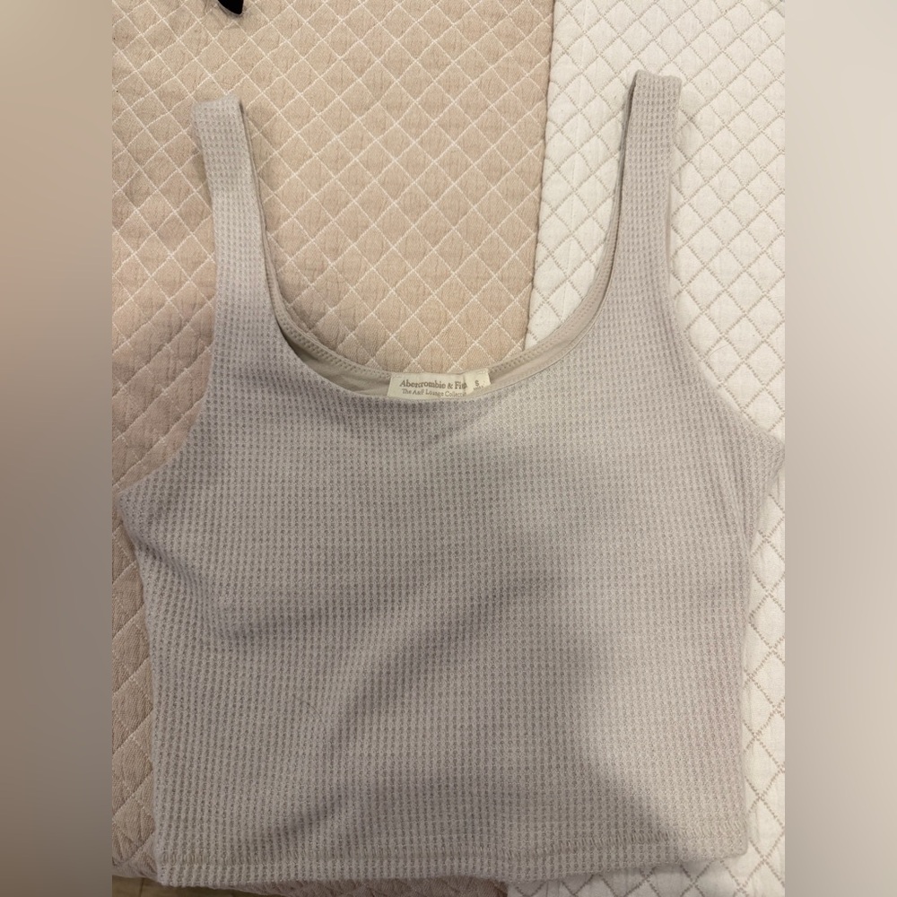 Abercrombie & Fitch Waffle Knit Tank Top - Taupe small